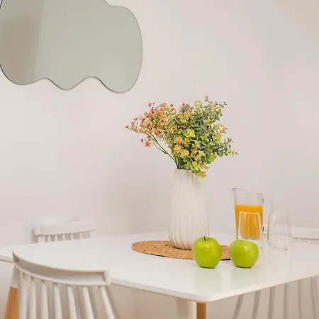 Apartmán Sarah's Just Renovated 2-bedroom Aparts In Nature Ialysos (Rhodes)