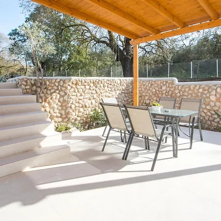 Sarah's Just Renovated 2-bedroom Aparts In Nature Ialysos (Rhodes)