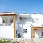 Apartment Sarah's Just Renovated 2-bedroom Aparts In Nature Ialysos (Rhodes)