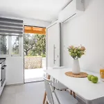 Sarah's Just Renovated 2-bedroom Aparts In Nature * Ialysos (Rhodes)