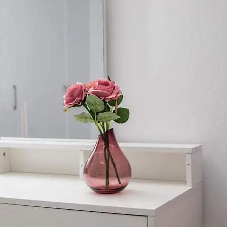 Sarah's Just Renovated 2-bedroom Aparts In Nature *