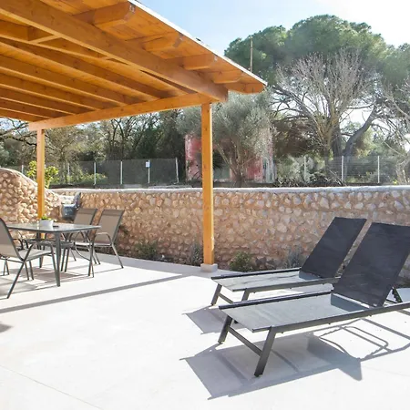 Sarah's Just Renovated 2-bedroom Aparts In Nature * Ialysos (Rhodes)