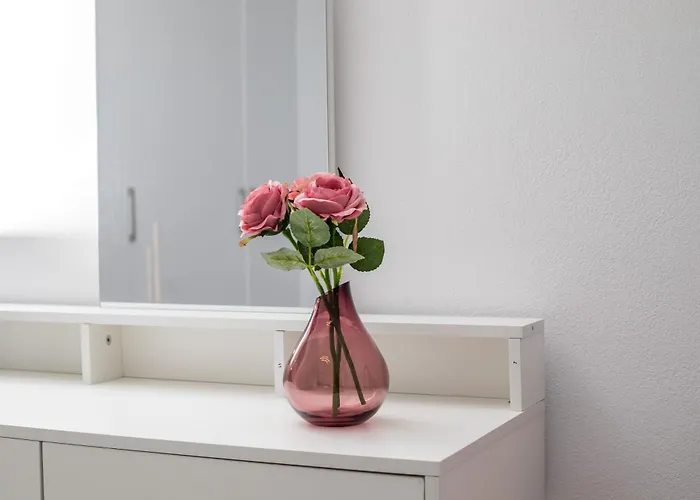 Sarah's Just Renovated 2-bedroom Aparts In Nature *