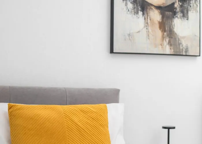 Sarah's Just Renovated 2-bedroom Aparts In Nature Lägenhet