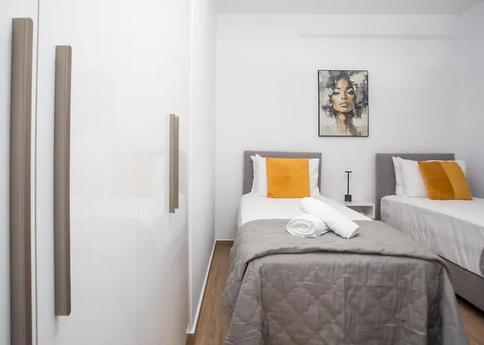 Sarah's Just Renovated 2-bedroom Aparts In Nature *