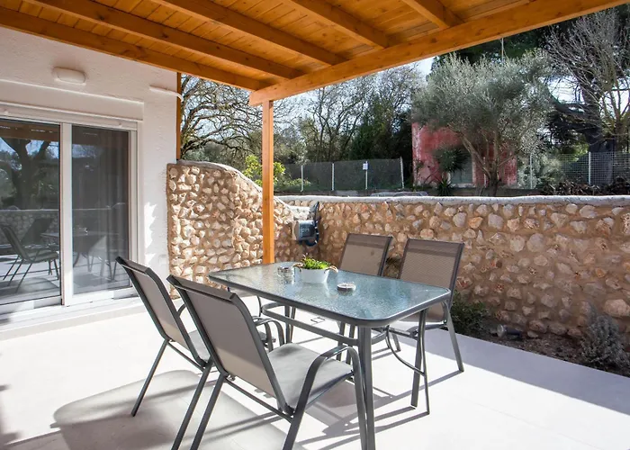 Appartement Sarah's Just Renovated 2-bedroom Aparts In Nature