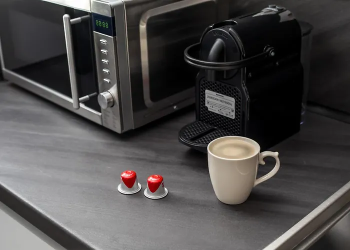 Sarah's Just Renovated 2-bedroom Aparts In Nature Lägenhet *