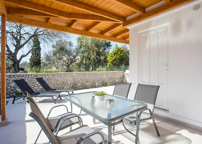 Sarah's Just Renovated 2-bedroom Aparts In Nature Appartement