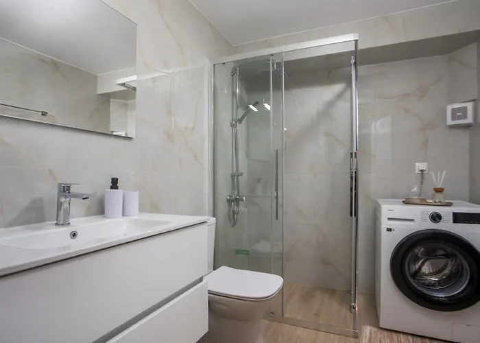 Lejlighed Sarah's Just Renovated 2-bedroom Aparts In Nature Lalyssos